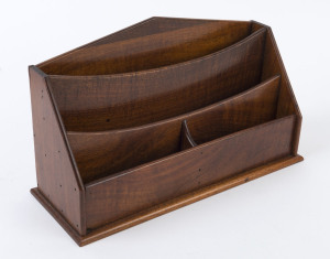 An Australian blackwood compendium desk tidy, early 20th century, 19cm high, 32cm wide, 12cm deep