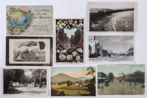 AUSTRALIA: interesting bundle with real-photo, topographicals, public buildings, some overseas greeting types, and a few modern cards. (70)