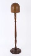 An antique lawyer's wig stand, Tasmanian oak and pine, 19th/20th century, ​87cm high
