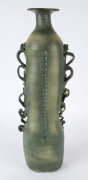 TOM COLEMAN tall studio pottery vase, incised "Tom Coleman, '86", ​73cm high - 2