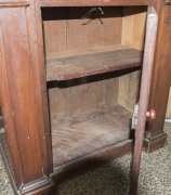 An early Colonial bookcase, Australian cedar, Tasmanian origin, circa 1840, ​203cm high, 88cm wide, 48cm deep - 7