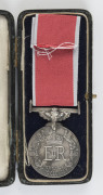 Militaria: BRITISH EMPIRE MEDAL: for meritorious service awarded to Thomas Tully Orde, with ribbon and presentation box. - 2