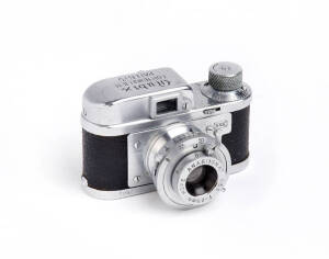 SUGAYA OPTICAL (Japan): Rubix 16 Model II, c1950, sub-miniature camera for 50 exposures on 16mm cassette film. With Hope f3.5 25mm lens; in maker's leather ERC.