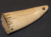 TABUA scrimshaw whale's tooth, 19th century. An unusual combination of a Fijian chieftain's whale tooth pendant that has been souvenired by a sailor and decorated at some later point with biblical scene of Abraham about to sacrifice Isaac. A rare example. - 7