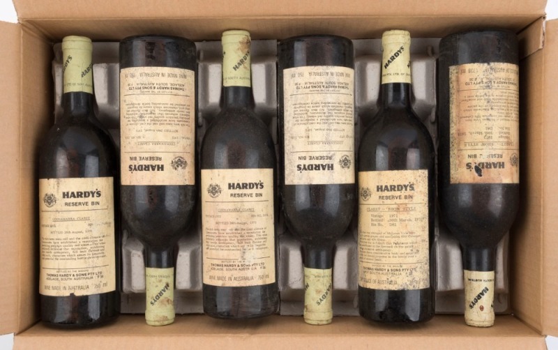 1971 Hardy's Reserve Bin D81 Claret - Show Style, (2 bottles) and 1972 Reserve Bin D131 Claret (4 bottles), Coonawarra, South Australia. (Total: 6 bottles).