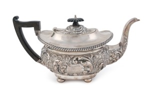 An antique English sterling silver teapot by Walker & Hall, Chester, circa 1906, 16cm high, 30cm wide, 730 grams total 