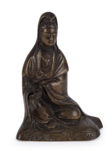 GUANYIN Chinese cast bronze statue, Qing Dynasty, 19th century, 14.5cm high