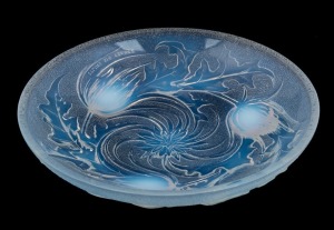 ETLING French Art Deco frosted opalescent glass bowl, circa 1930s, 23cm diameter