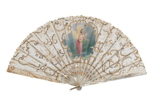 An antique fan, pearl shell and lace with hand-painted scene signed "Simone", 19th century, 25cm high, 45cm wide