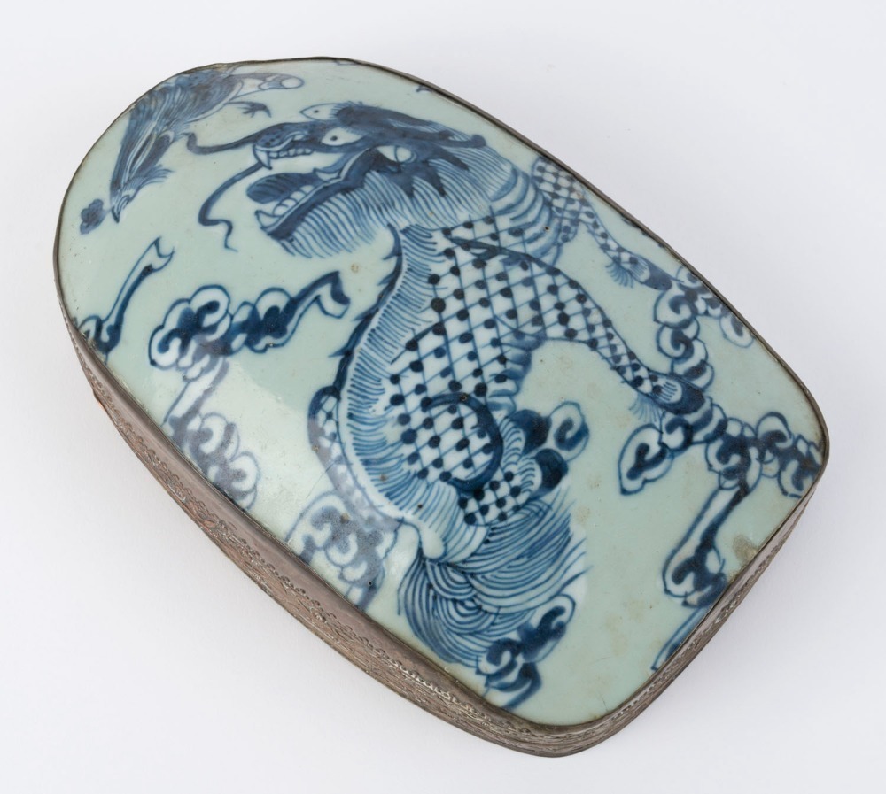 Ming Dynasty Chinese porcelain fragment jewellery box with silver