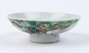A Chinese porcelain dish with floral enamel decoration, 19th/20th century, ​iron red seal mark to bases, 3.5cm high, 9.5cm diameter