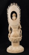 An antique Chinese Guanyin statue superbly carved in ivory, Qing Dynasty, 19th century, 36.5cm high - 2