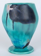 CLARICE CLIFF Newport "Inspiration" pattern porcelain vase, circa 1920s, stamped "Newport Pottery Co. Ltd. Burslem, England, Inspiration, ", signed "Clarice" on the side, 17cm high - 2