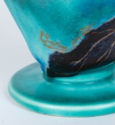CLARICE CLIFF Newport "Inspiration" pattern porcelain vase, circa 1920s, stamped "Newport Pottery Co. Ltd. Burslem, England, Inspiration, ", signed "Clarice" on the side, 17cm high - 3