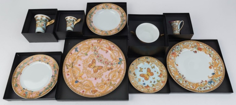 VERSACE "LE JARDIN DE VERSACE" Rosenthal porcelain dinner place setting for one (10 pieces), in original boxes.