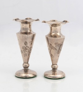 A pair of Chinese silver posy vases19th/20th century, ​​​​​​​7cm high