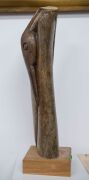 HENRY MUNYARADZI (Shona-Zimbabwe, 1931 - 98), Stork, 1987, brown Serpentine sculpture on timber base, incised "HENRY" to base, overall height 46cm. With Certificate of Authenticity. - 9