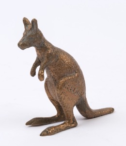 An Australian bronze kangaroo ornament, circa 1900, stamped "Geelong", 9cm high