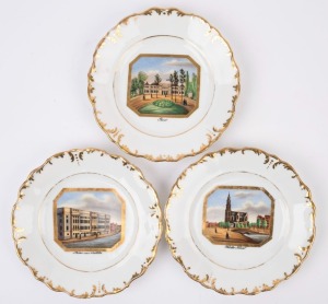 A set of three French porcelain cabinet plates with hand-painted architectural scenes, early 19th century, 20cm diameter