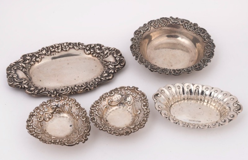 Five assorted antique and vintage sterling silver dishes, 19th and 20th century, ​​​​​​​th largest 17cm wide, 190 grams total