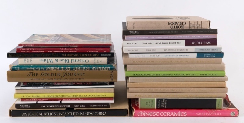 CHINESE & JAPANESE Reference books on art and antiques