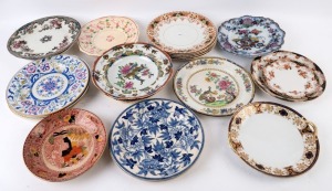 Collection of assorted antique and vintage English porcelain plates including Wedgwood and Spode (22 items), 19th and 20th century, the largest 26cm diameter