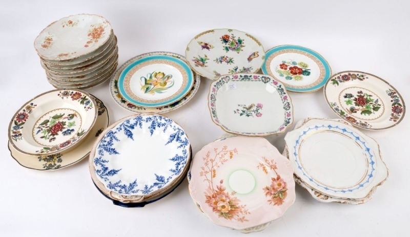 Vintage and antique porcelain plates and dishes including Royal Doulton (25 items), 19th and 20th century, the largest 26cm diameter