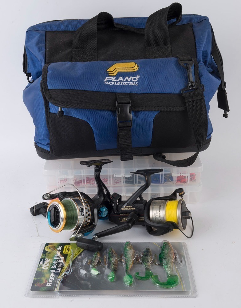 FISHING GEAR: Assorted saltwater fishing tackle, fishing rod and