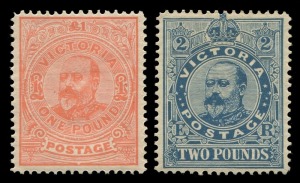 VICTORIA: 1905-13 (SG.431, 432, etc.) Edward VII £1 salmon & £2 dull blue, wmk Crown over A, plus the lower values, mainly "POSTAGE" types (except ½d, one 4d & 9d) and including both 5/- shades (SG.430 & 430a), one with listed variety V121e [$200] "Colour