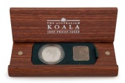 Coins - Australia: Platinum: FIFTY DOLLARS: 1999 $50 proof in jarrah timber presentation box, limited edition #10 of 750 issued; 15.55gr of 9995/10000 platinum.