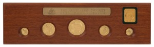 Coins - Australia: Gold: 1993 GOLD NUGGET SERIES: 1 oz ($100), 1/2oz ($50), 1/4 oz ($25), 1/10 oz ($15) and 1/20oz ($5) gold coins displayed in timber presentation case within leather sleeve (Ref. PN93 FS, #137); 1.90oz (59.10gr) of 999/1000 gold. (5 coins)