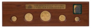 Coins - Australia: Gold: 1995 GOLD NUGGET SERIES: 1 oz ($100), 1/2oz ($50), 1/4 oz ($25), 1/10 oz ($15) and 1/20oz ($5) gold coins displayed in timber presentation case within leather sleeve (Ref. PN93 FS, #137); 1.90oz (59.10gr) of 999/1000 gold. (5 coins)