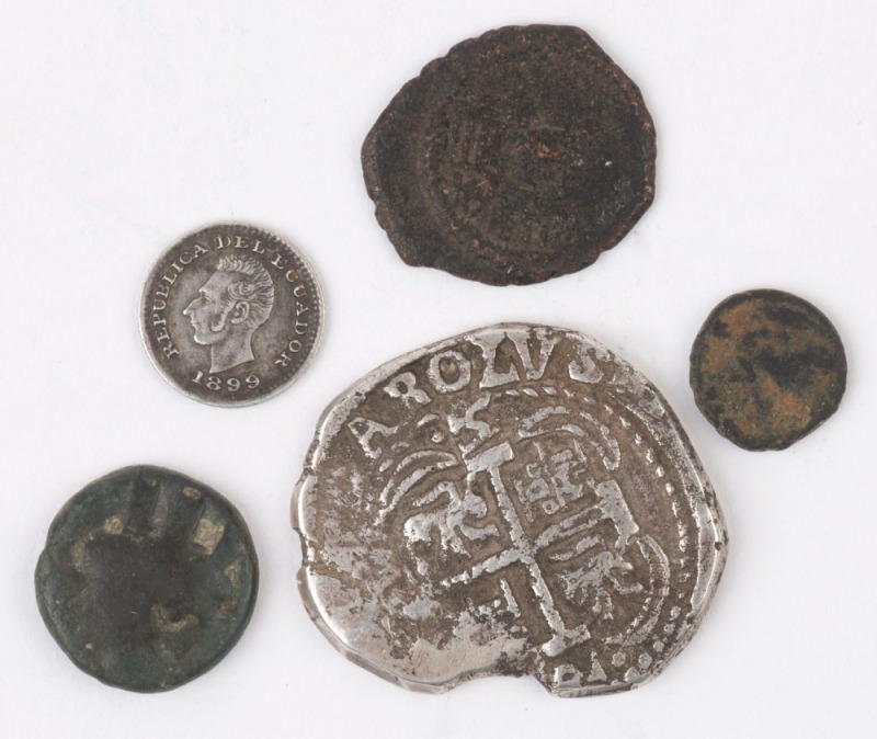 Coins - World: Small group with BOLIVIA 1665-1700 Spanish Colonial Charles II silver 8 Real (damaged), showing Crowned Cross of Jerusalem on obverse and Crowned Pillars & Waves to reverse, weight 20gr; also ECUADOR 1899 Lima Mint silver ½ Decimo (1.2gr);