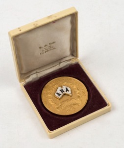 Medallions & Badges: AUSTRALIAN NATIVES' ASSOCIATION: medallion in gilt and enamel (diameter 51mm) by K.G.Luke, with scroll on reverse inscribed 'Br.No.182/Benalla', reverse inscribed 'Presented to/Kenneth W. Farnell/From Nov.1953/To May 1954', in original Casecraft bakelite presentation case.