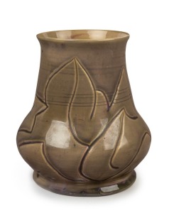 TRIXIE RIEKEN grey and mauve glazed pottery vase with sgraffito decoration, incised "Trixie Rieken, 1938, hand made", 13.5cm high