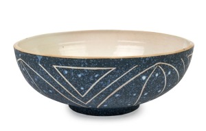 KLYTIE PATE pottery bowl with incised geometric designs, signed "Klytie Pate", 10cm high, 26.5cm diameter