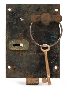 HM PRISON PENTRIDGE cell door lock and key, with c1852 patent date, 18cm high, 25cm wide