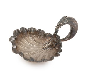 An antique English sterling silver tea caddy spoon with scallop shell and grapevine decoration. Made by George White of Birmingham, circa 1874, 