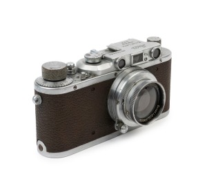 LEITZ: Leica Model II Chrome (fitted with strap lugs) [#153683], 1935, with Summar f2 50mm lens [#312914]