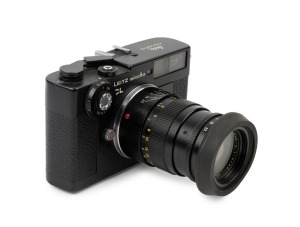 LEITZ Minolta: Leica Model CL Minolta [#1033684], 1973, with Elmar-C f4 90mm lens [#2578048] and Leitz 12517 rubber hood 