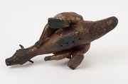 ARTIST UNKNOWN Australian pottery dragon statue, 20th century, 35cm long - 3
