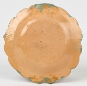 UNA DEERBON pottery plate with applied grapes and leaf, incised "Una Deerbon", 21cm wide - 2
