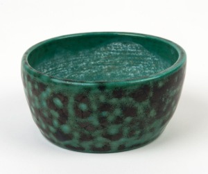 KLYTIE PATE green glazed pottery bowl, incised "Klytie Pate", 5cm high, 10cm diameter