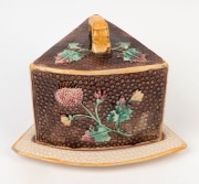 BENDIGO POTTERY Colonial cheese dish and cover, 19th century, ​​​​​​​20cm high, 29cm wide - 4