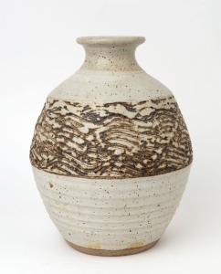 IAN SPRAGUE studio pottery vase with abstract frieze, impressed seal marks to side, ​​​​​​​28cm high