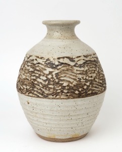 IAN SPRAGUE studio pottery vase with abstract frieze, impressed seal marks to side, 28cm high