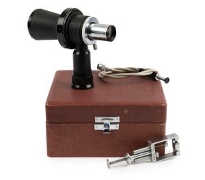 LEITZ: CABSO Focusing Attachment Mikas, MIDAP Conical Adapter Mikas and CALSO Auto Release Chrome, 1938, in Leitz timber box.