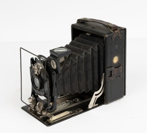 Houghtons Limited: Folding Klito camera, circa 1912, with Ensign Anastigmat Series VIn No. 0 lens [#197904] in Ilex shutter