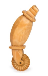 An antique jagging wheel, carved whale's tooth, early 19th century, 13cm high