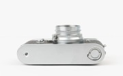 LEITZ: Leica Model M2 [#1163706], with Summaron f3.5 35mm lens [#1176155]. Leica body cap present. - 3